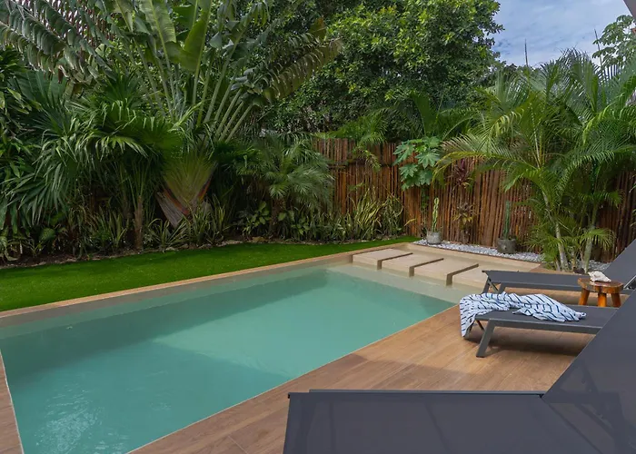 Casa Asana 5 Luxe Retreat
