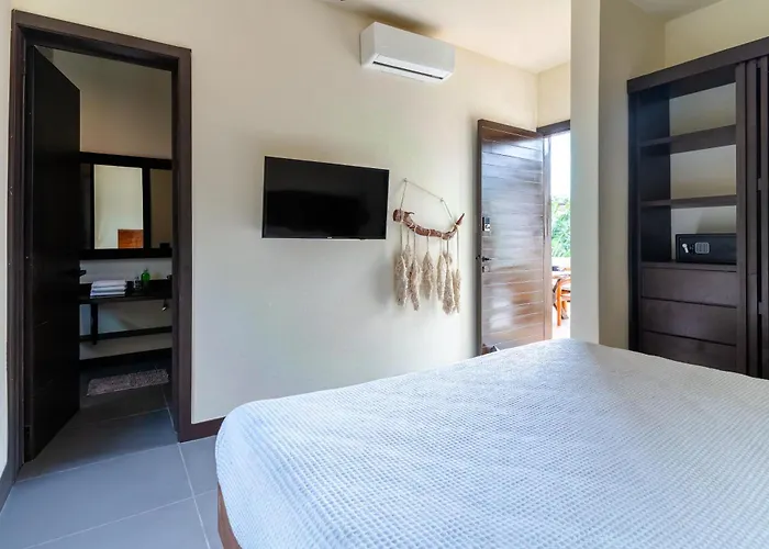 Casa Asana 5 Luxe Retreat Villa
